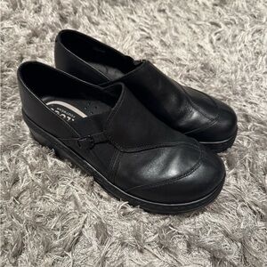 Klogs Footwear Shoes Womens 11 M Mules Clog Black Leather Round Toe Heels Nurse